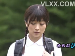 Xxx cô bạn thời thơ ấu trước khi kết hôn