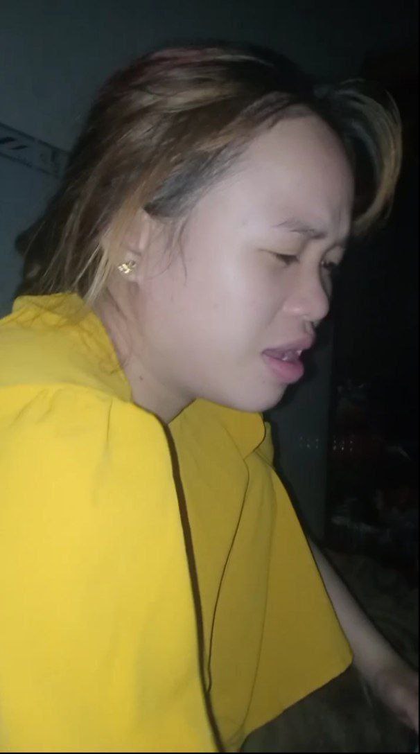 Nữ quỷ xinh đẹp của vòng tròn, TS Tần Mộng và người bạn thân Trương Tấn Cẩm, hai con quỷ xinh đẹp, dạy bảo thế hệ nhà giàu thứ hai, "Con đĩ, cho lưỡi vào đi, chị, chị đá con cặc của anh ta bằng chân", thật ngầu, phần đầu của hai cây gậy quỷ ăn!